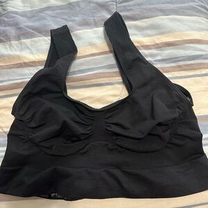 YITTY nearly naked shaping midi sports bra size 1x / 2x